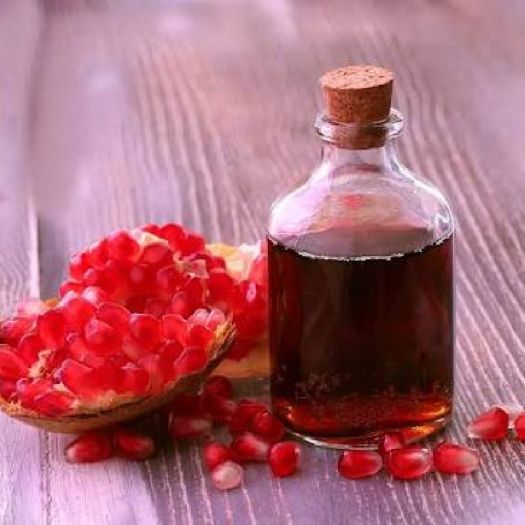 Pomegranate Seed Oil Manufacturers, Suppliers, Exporters in Bologna